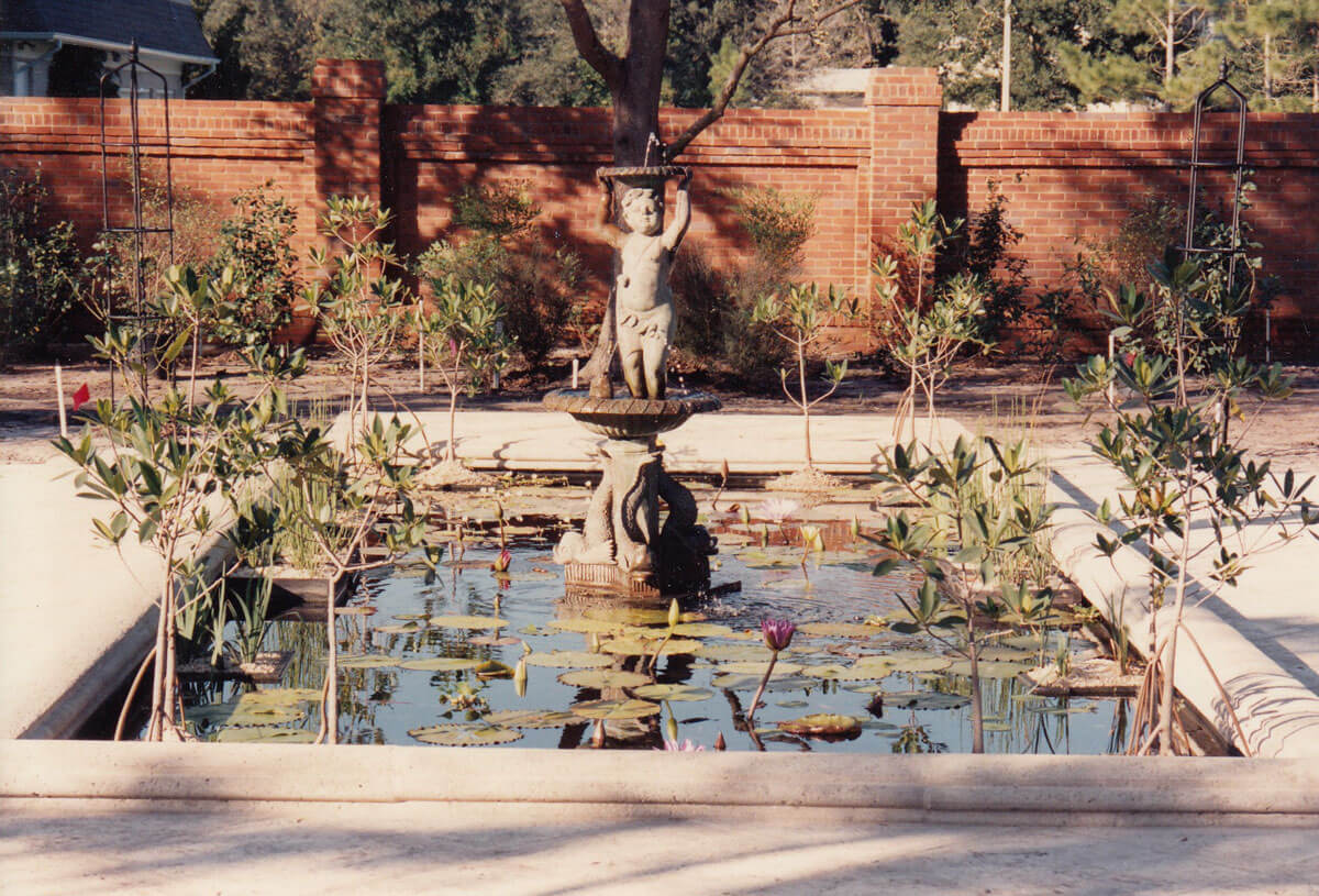 Garden Pond Fountain