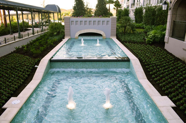 Riviera Resort Arrival Fountain