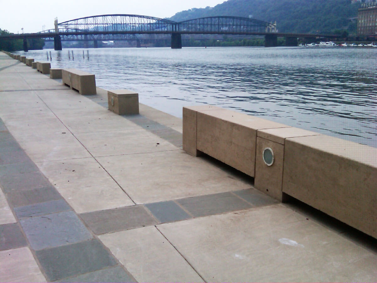 Mon Wharf Pittsburgh Benches Color Cappuccino Light Texture