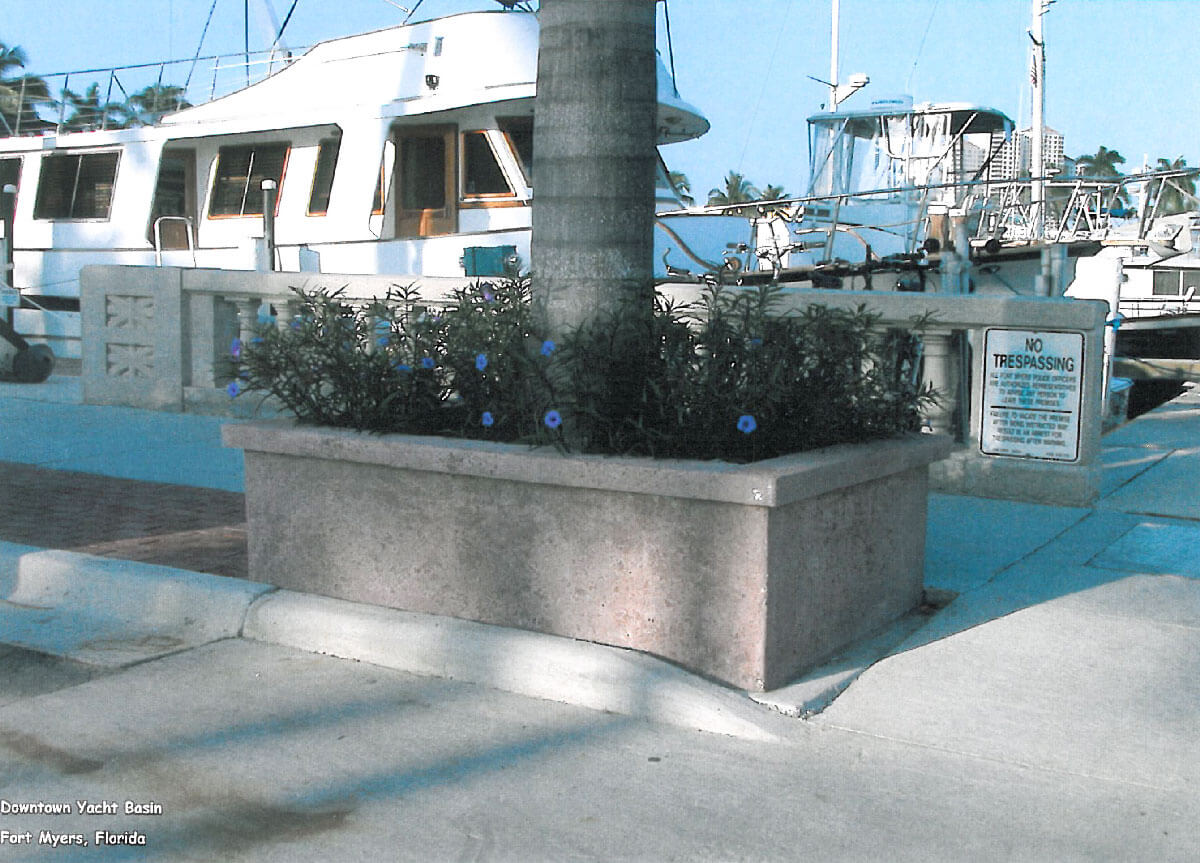 Planter Downtown Yacht Basin Fort Myers