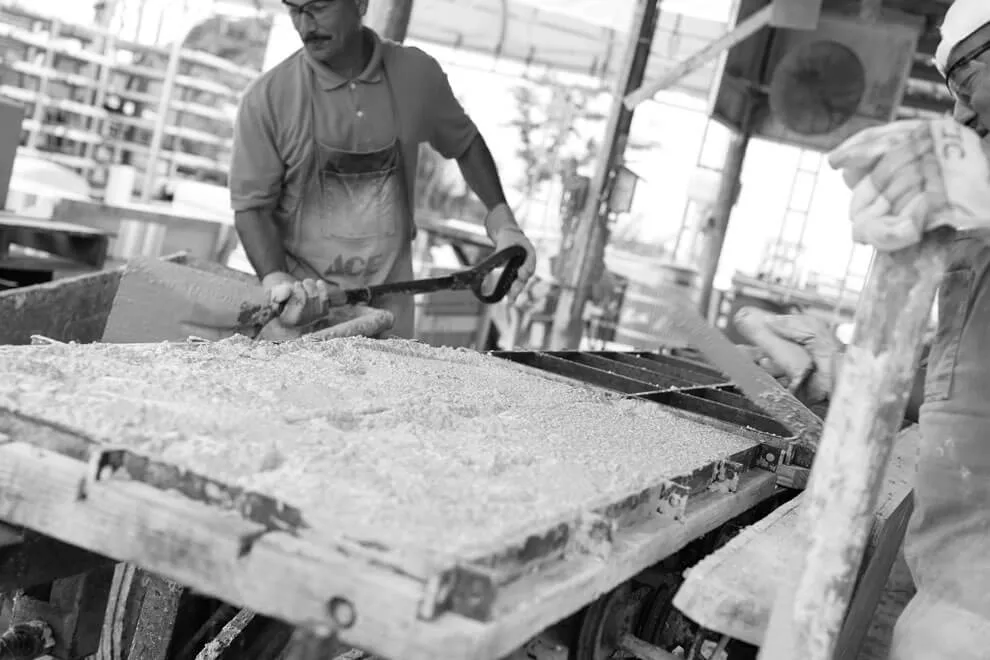 Filling Standard Molds at Automated Paverline