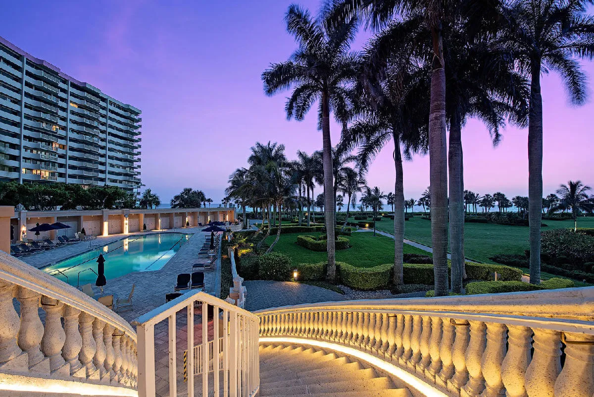 Brittany Naples Radial Balustrade and Treads