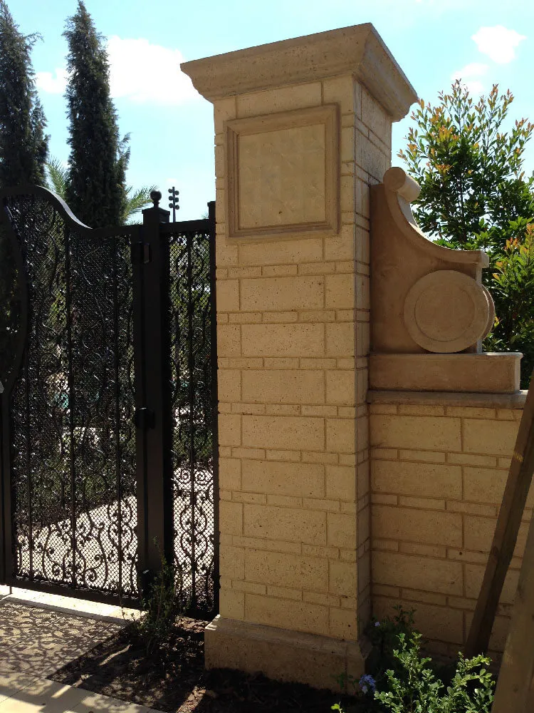 Entry Column Color Villa M with Double Cappuccino Caps