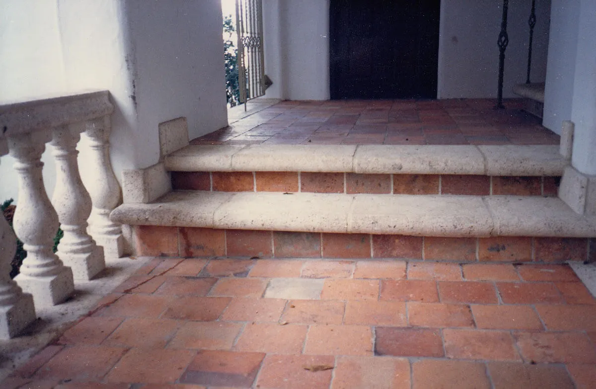 Georgia Residence Treads