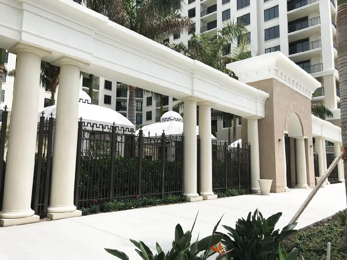 Icon 801 Central Colonnade