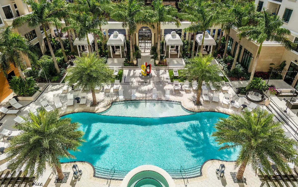 ICON Central Apartments Florida