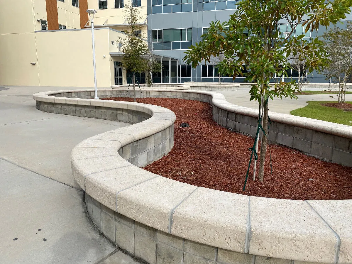 Kissimmee High School Radial Site Wall Coping