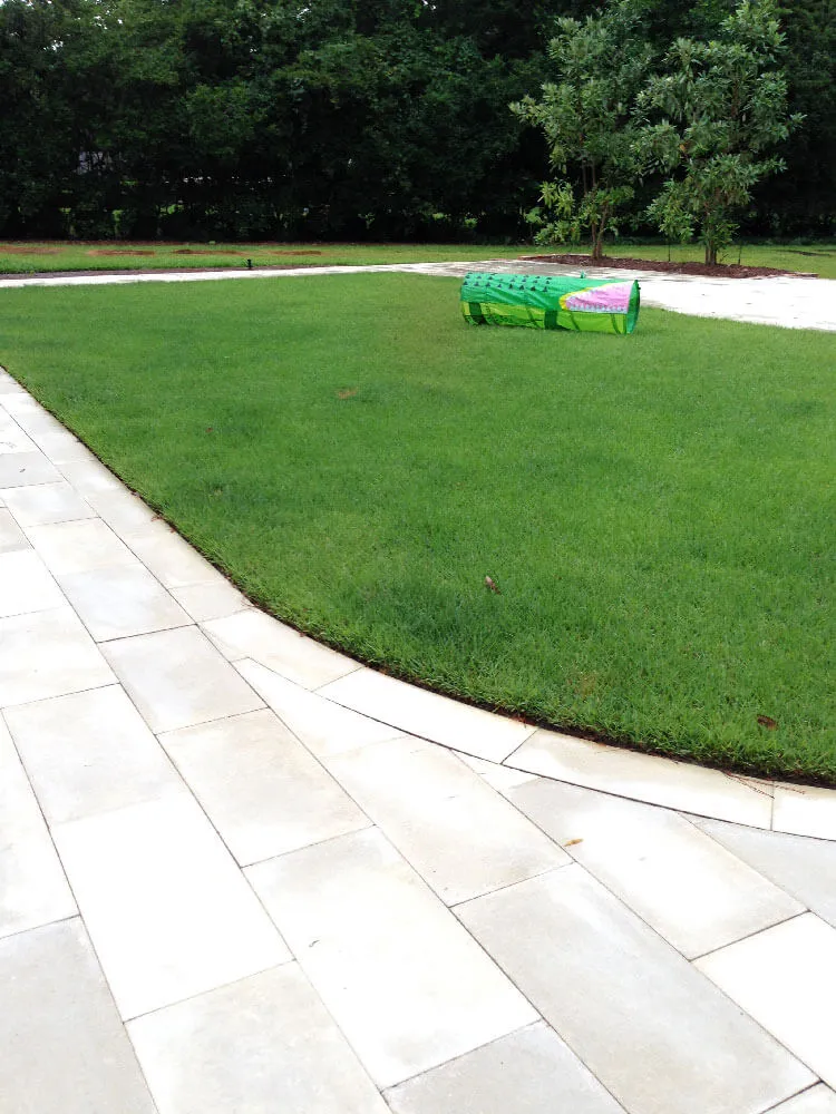 Linear Pavers Champion Color Acid Wash