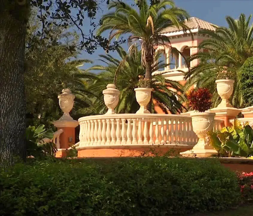 Mediterra Clubhouse Radial Balustrade and Urns