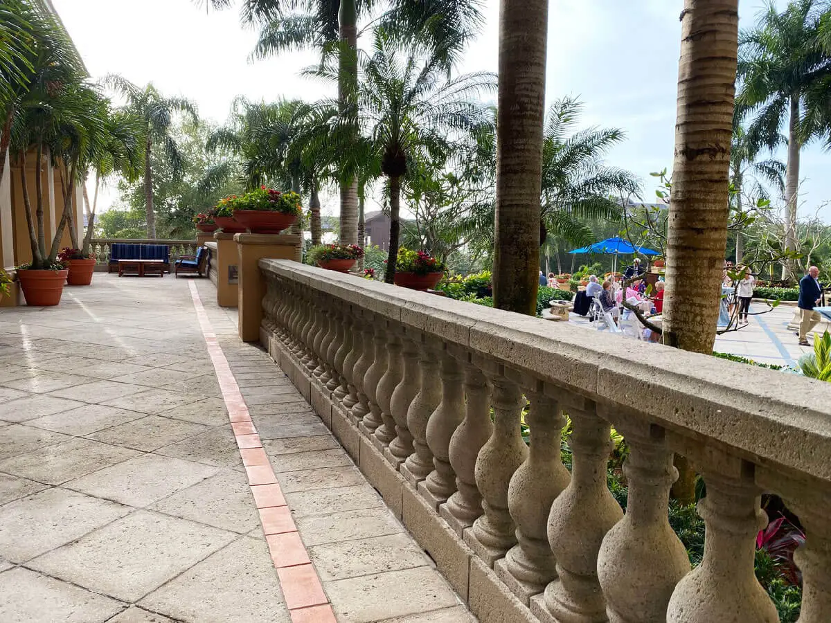 The Advantages of Precast Concrete Balusters for Outdoor Design