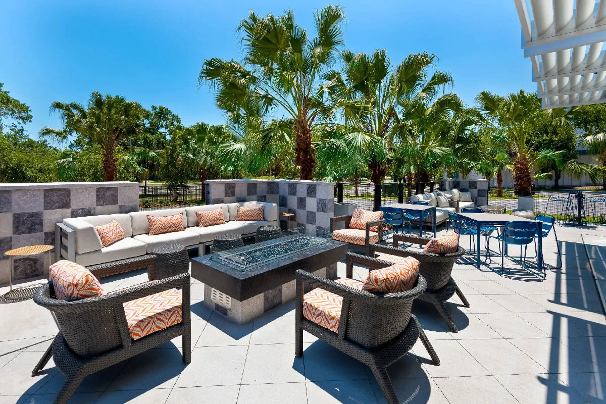 SHS Patio Screen Walls