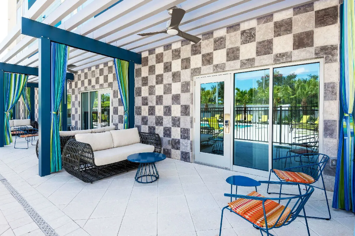 SHS Wall Veneer at Cabana Colors Charcoal, Dolphin and 5 Points Grey