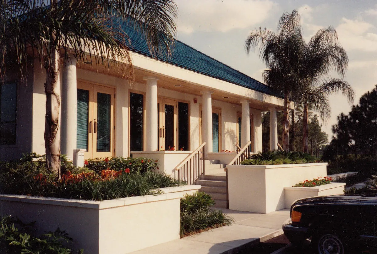 University Park Clubhouse Coping