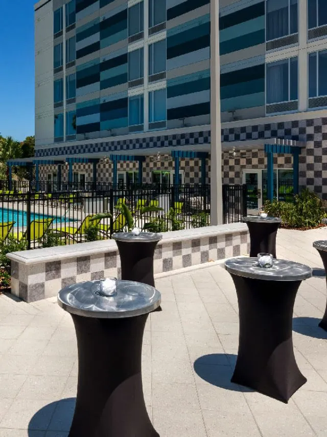 Hampton Inn and Suites Tampa Fire Pit and Wall Veneer
