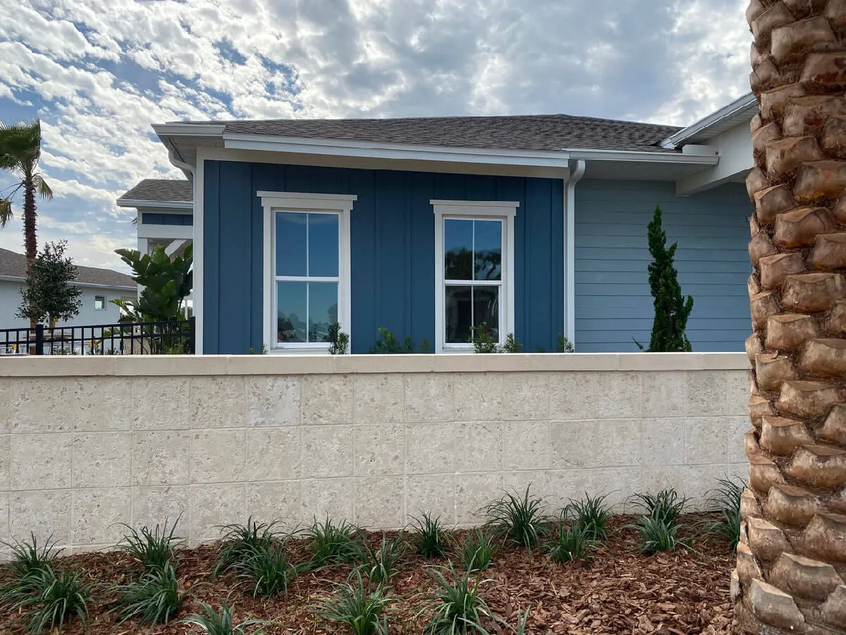 Del Webb Sunbridge Wall Coping