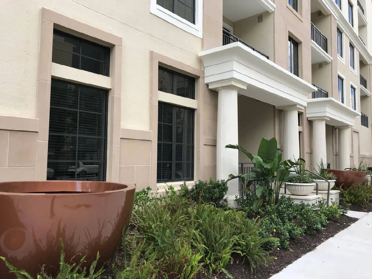 801 Central St. Petersburg