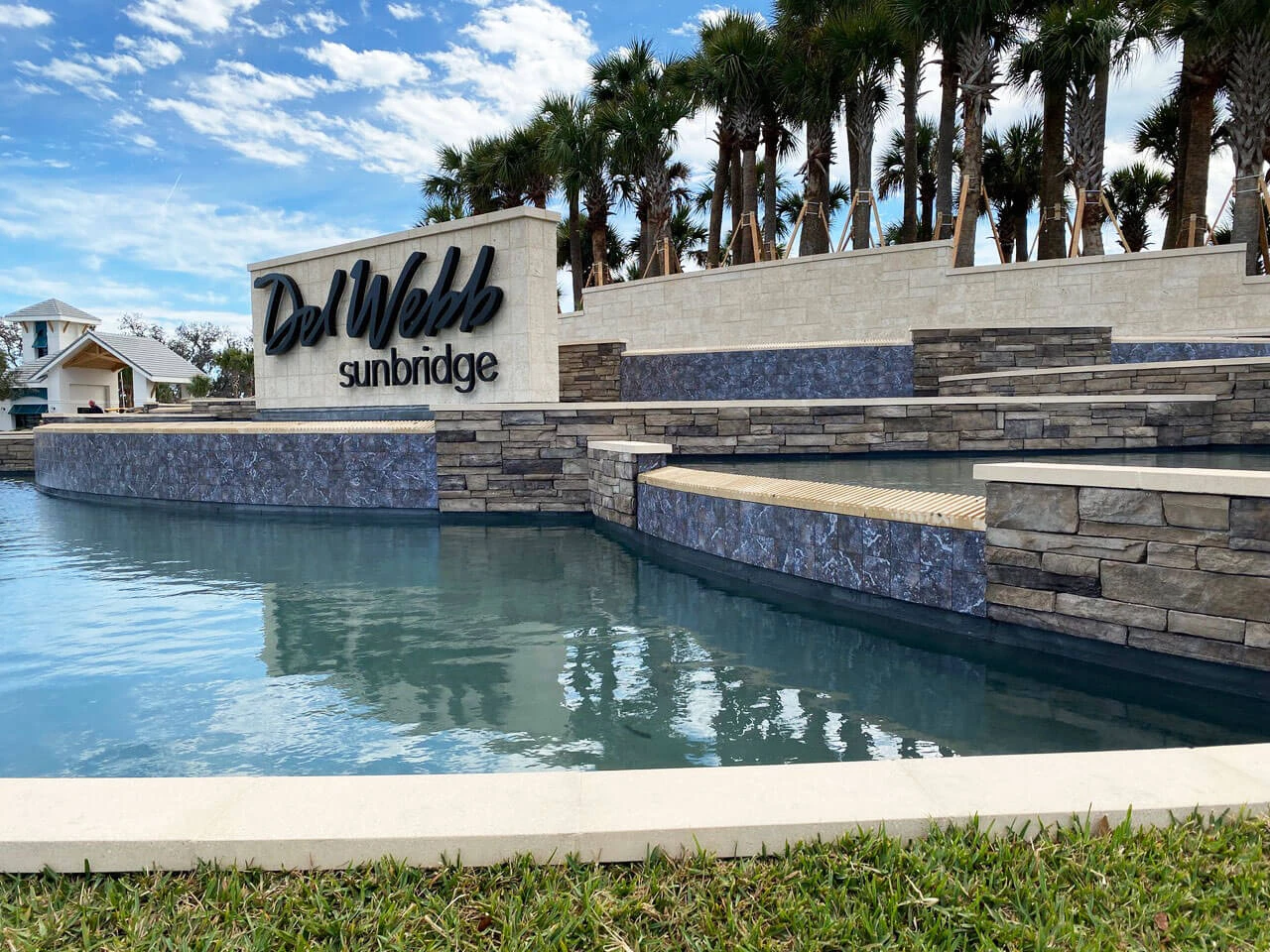Why Precast Concrete is the Ideal Material for Outdoor Directional Signs