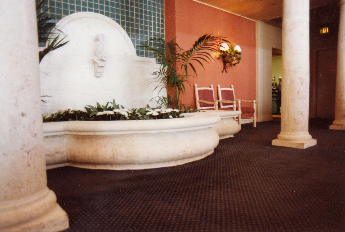 Ponte Verda Resort Interior Planter