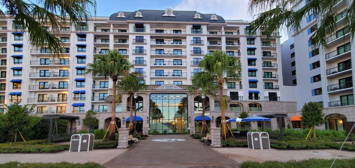 Riviera Resort South Entrance Cast Stone Veneer